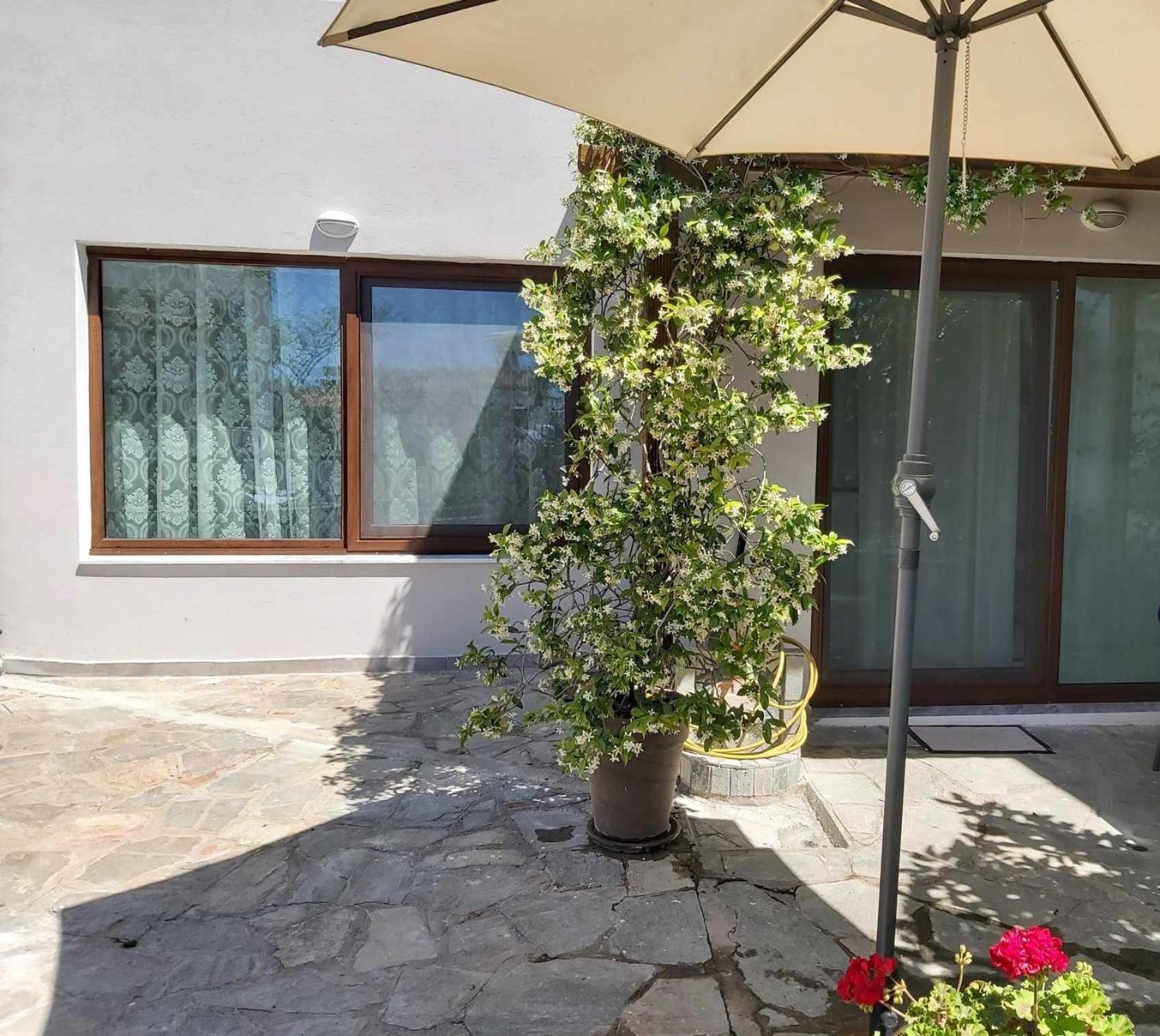 Ermionis Home Palaiontsiflikion Luaran gambar